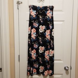 Charlotte Russe Maxi skirt